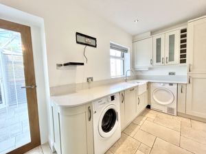 Photo 29- click for photo gallery